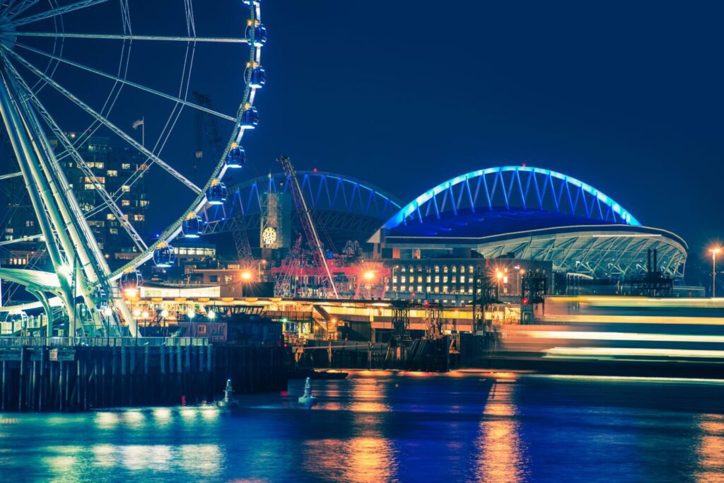 Seattle, Washington’s waterfront at night